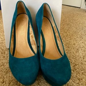 Aldo Herena teal wedges size 37